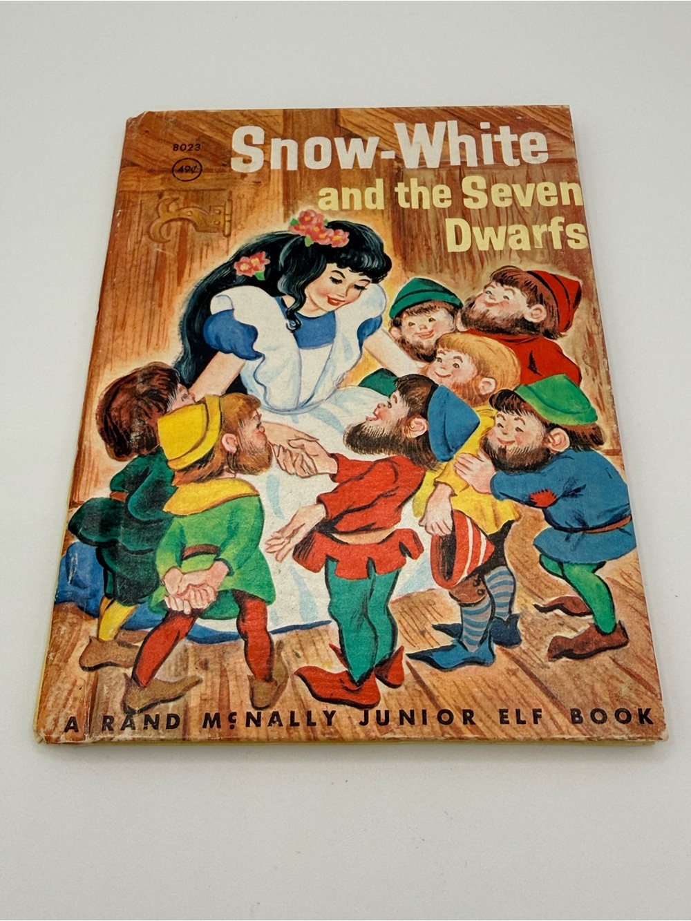 Snow-White and the Seven Dwarfs Kids Book - White, Blue, Red Circa 1959